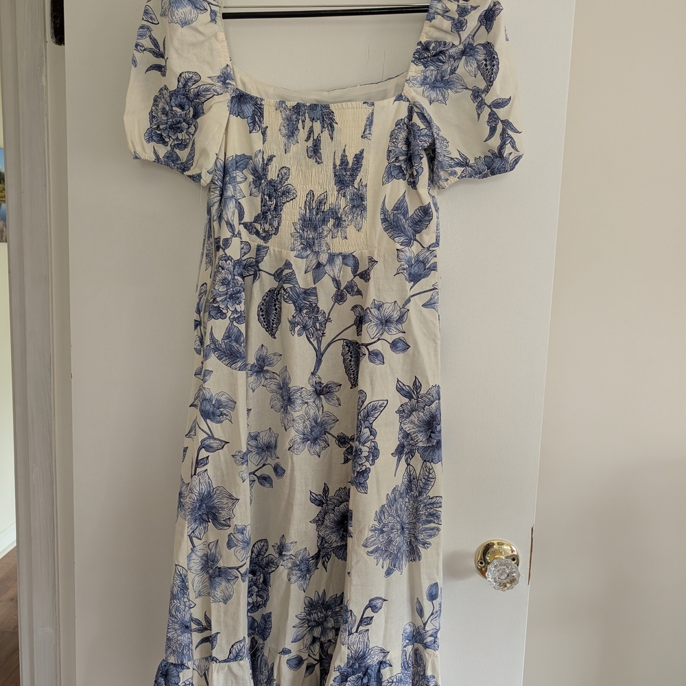 Floral Blue and White Women's Smocked Dress 14 - Picture 3 of 12